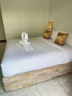 Sunrise Serenity Phuket Resort