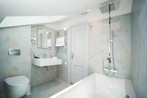 Roze Boutique Hotel