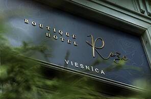 Roze Boutique Hotel