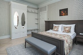 Roze Boutique Hotel