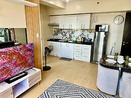 Wonderful One Bedroom at Avida No. 40