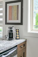 Chic Haven Stylish 3 Bedroom