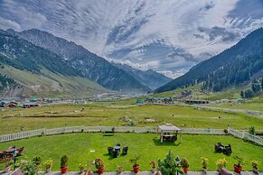 Golden Meadows Hotels & Resorts