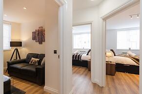 Birmingham City Centre Spacious Apartment