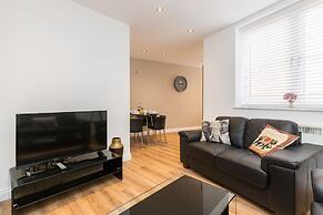 Birmingham City Centre Spacious Apartment