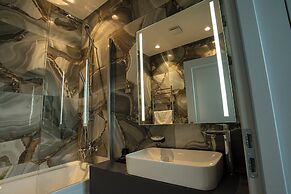 Roze Boutique Apartments