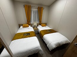 Meadows 33 Hot tub - Southview Holiday Park