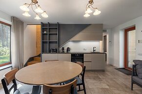 Roze Guest Houses Sklandas