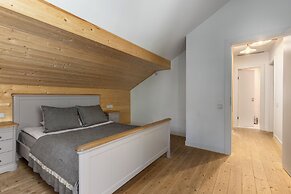 Roze Guest Houses Sklandas