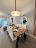 Upstay - Modern Home w Pool in New Development