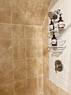 Sea Song Hi 4 Bedroom Home