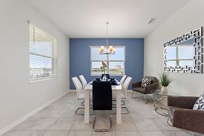 Storey Lake Resort 2bd Condo Overlooking Water #840 2 Bedroom Condo