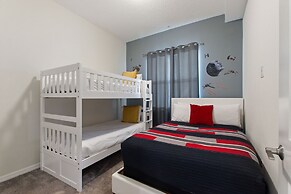 Storey Lake Resort 2bd Condo Overlooking Water #840 2 Bedroom Condo