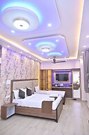 Hotel Kashi Mantram