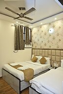 Hotel Kashi Mantram