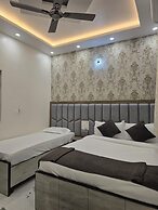 Hotel Kashi Mantram