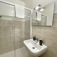 ROSY SUITE BED & BREAKFAST