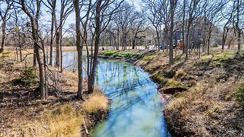Private Ranch nr Austin w HotTub FirePit