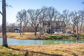 Private Ranch nr Austin w HotTub FirePit