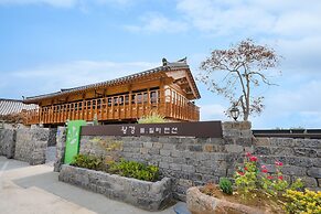 wangkyeong hanoak poolvilla