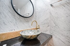 wangkyeong hanoak poolvilla