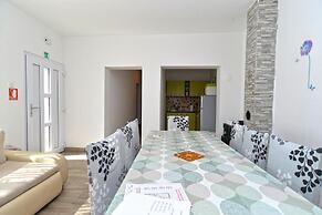 Spacious Flat With Pool Just 300m From the Beach