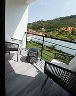 River Hills Hotel & Suites