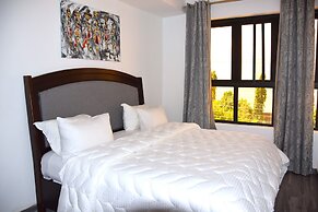 River Hills Hotel & Suites