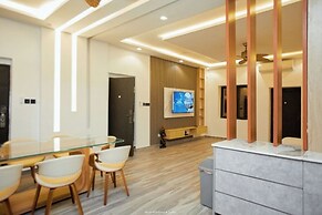 River Hills Hotel & Suites