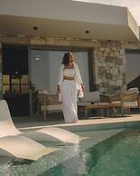 Akres Luxury Sea View Villas