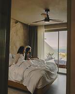 Akres Luxury Sea View Villas