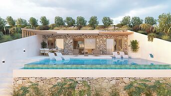 Akres Luxury Sea View Villas