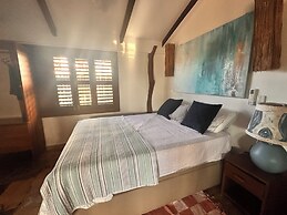 Merly house prea