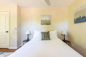 Entire Guesthouse in Southeast Austin