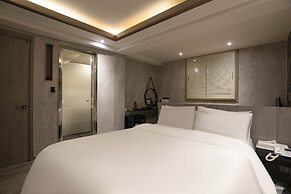 Hotel Louize