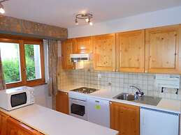 Luxury Apartment Amidst Hills