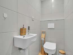 Comfortable Villa With Beautiful View