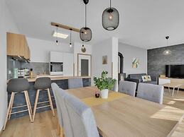Comfortable Villa With Beautiful View