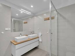 Comfortable Villa With Beautiful View