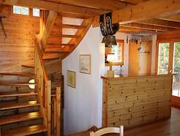 Aeolus Mountain & Quiet Chalet 12 Pers