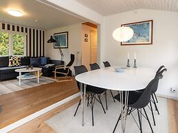 6 Person Holiday Home in Borup