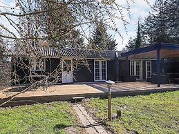 6 Person Holiday Home in Rodby