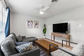 Spacious 4Bed Home in South Atx -Monthly