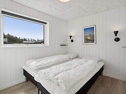 5 Star Holiday Home in Romo