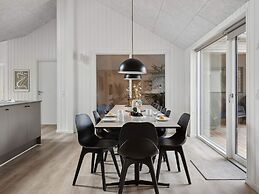 5 Star Holiday Home in Romo