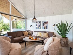 5 Star Holiday Home in Romo