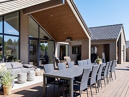5 Star Holiday Home in Romo