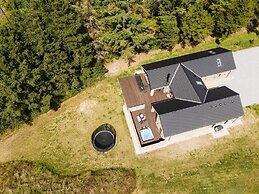 5 Star Holiday Home in Romo