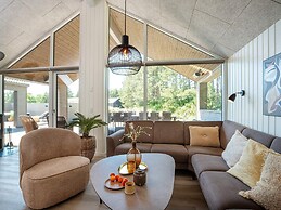 5 Star Holiday Home in Romo