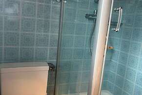 Spacious Apartment With Balcony